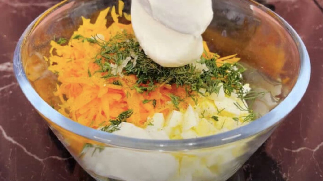 рецепт салата з яйцями та морквою 