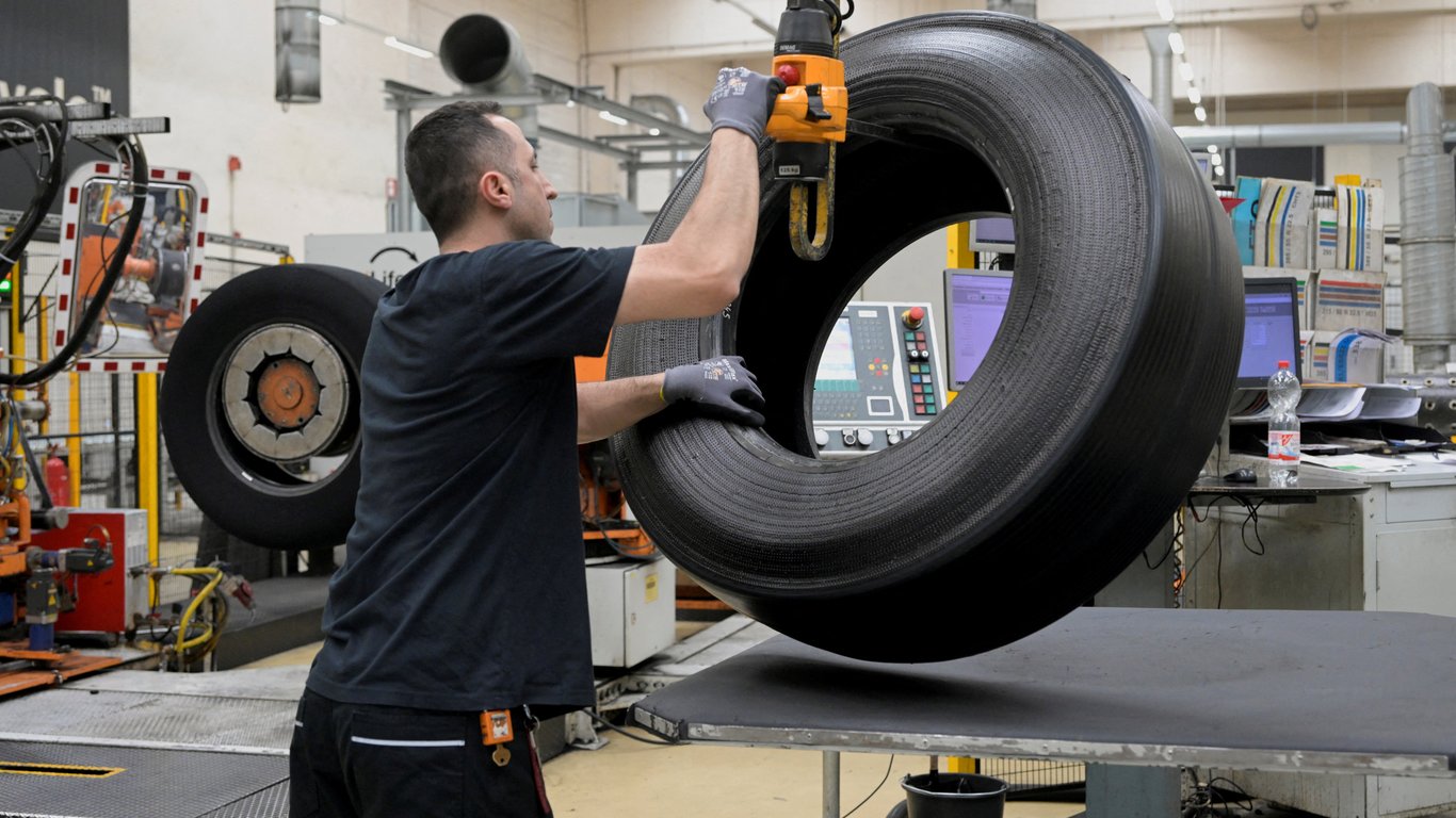 Виробників шин змусять створити гуму, яка буде менш шкідливою для довкілля