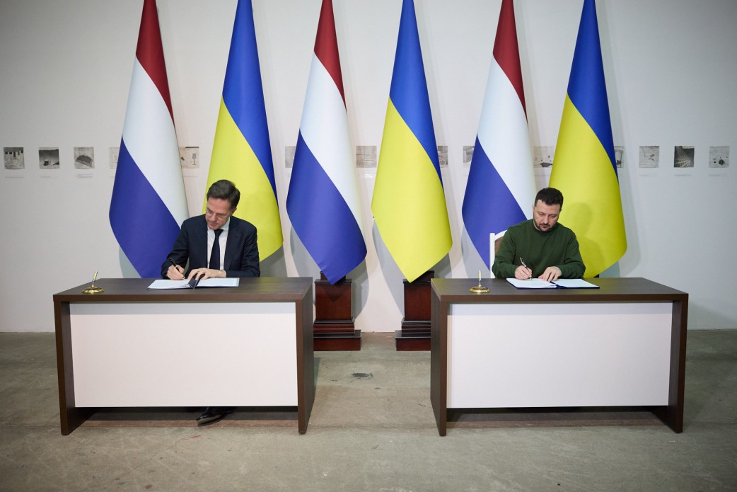 Премьер-министр Нидерландов Марк Рютте и Президент Украины Владимир Зеленский