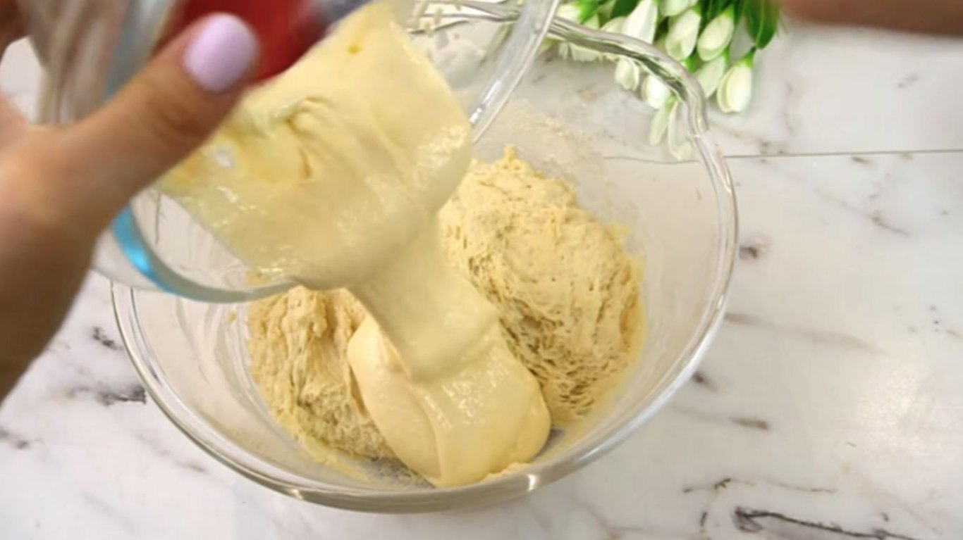 пухове тісто для пасок, не черствіють 7 днів та не кришаться