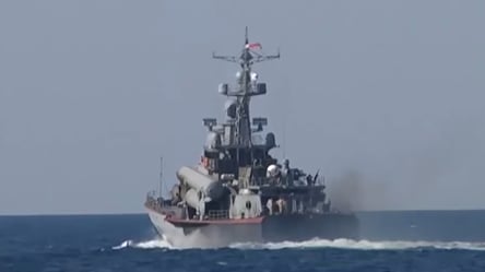 Вместо мишени: россияне на морских учениях расстреляли украинский корвет - 285x160