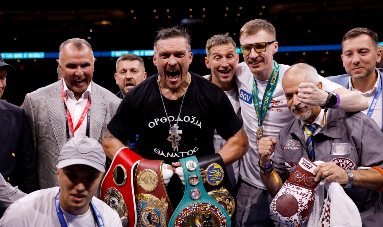 Александр Усик