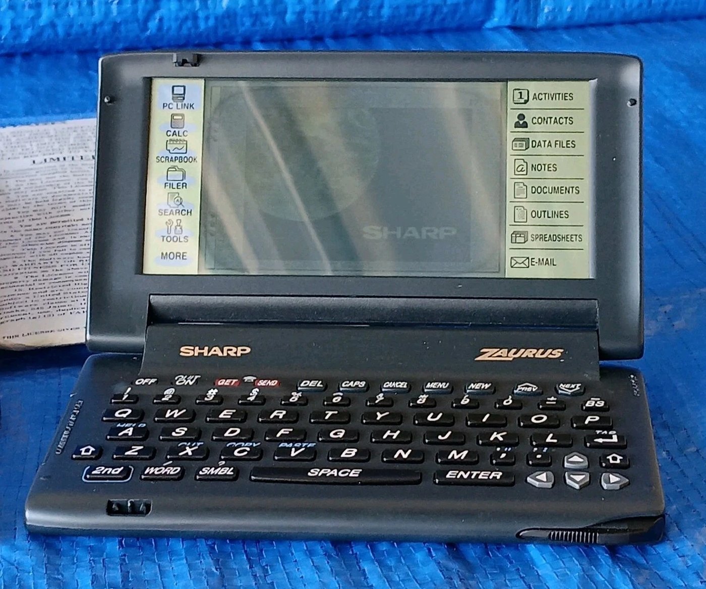 Мини-ПК Sharp Zaurus SL-C1000