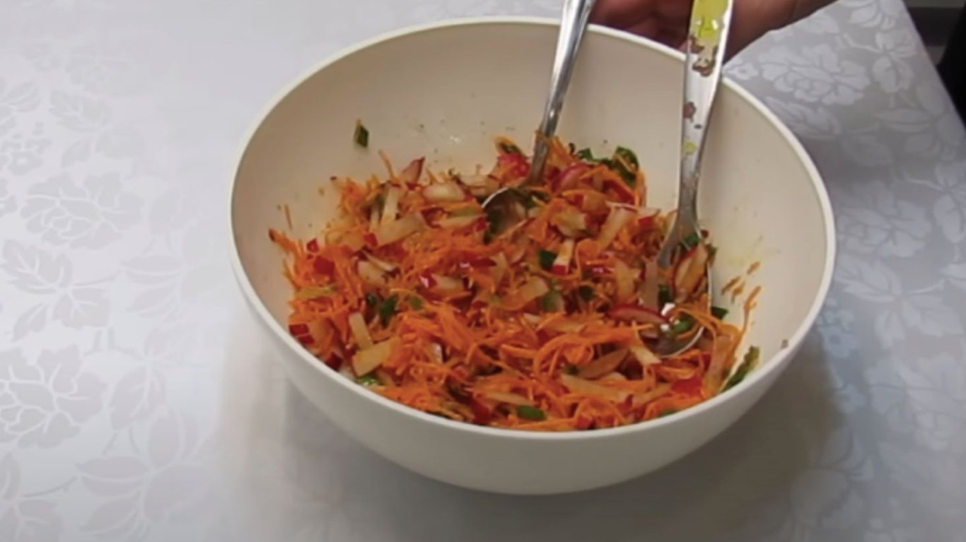 Салат з редискою по-корейськи