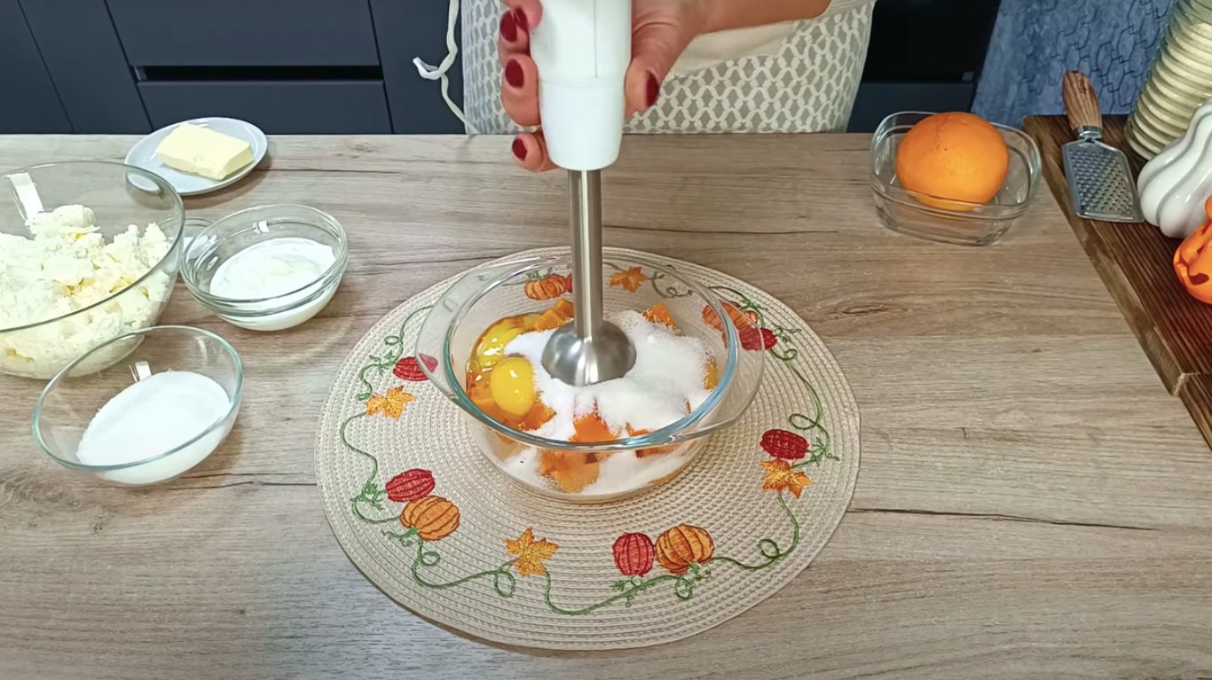 Pumpkin-Cheese Bake that brings autumn to your table