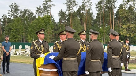 Євгена Коновальця перепоховали на військовому кладовищі в Києві - 304x171