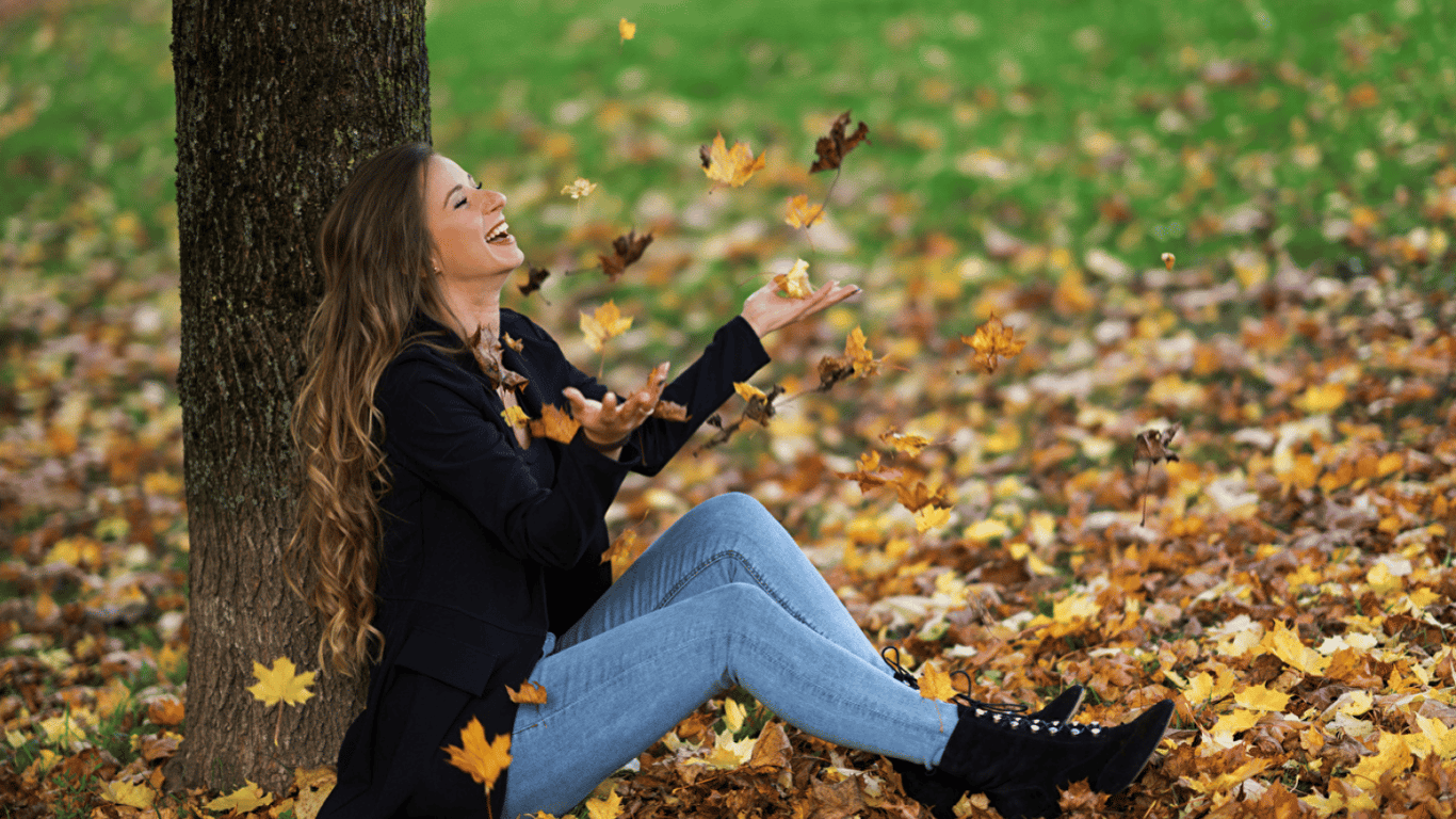 З чим можна поєднати джинси восени – ТОП-5 стильних образів