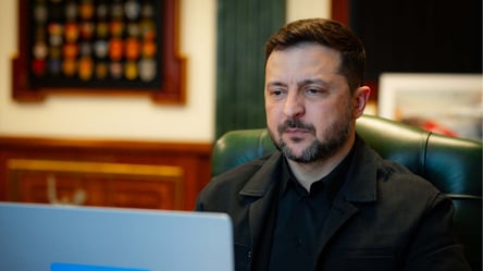 Около 700 км от линии фронта: Зеленский сообщил о новых ударах по РФ - 290x160
