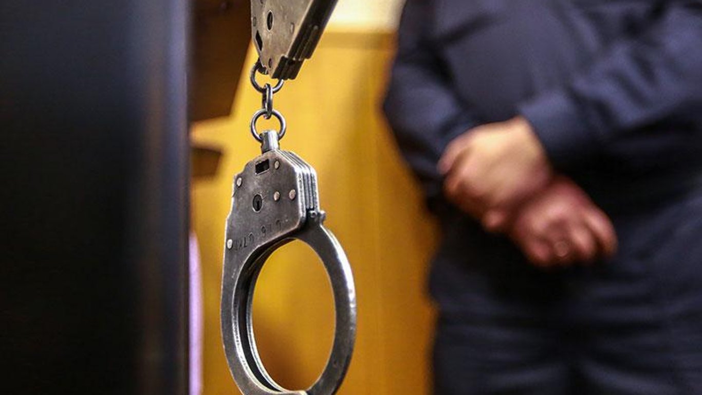 В Ровно мужчина украл 300 пачек желатина: как наказали вора