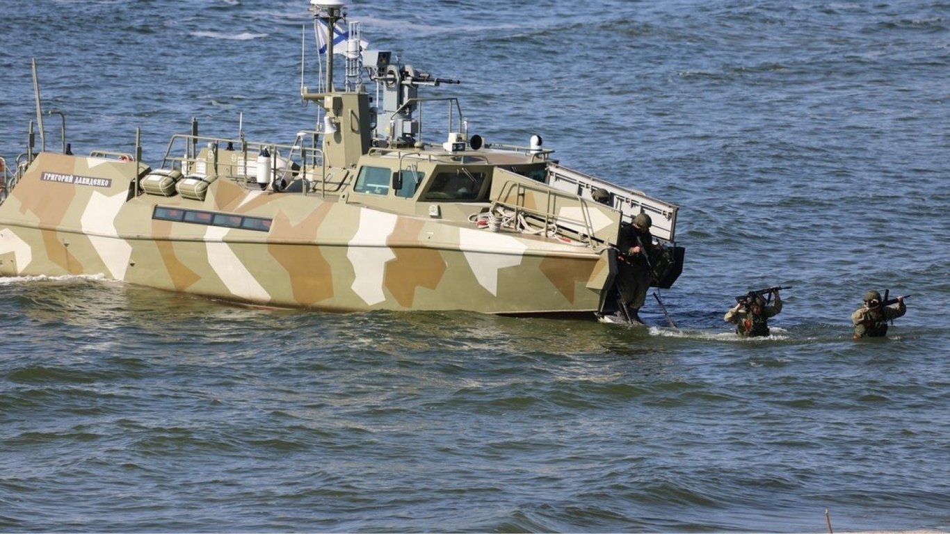 Висадка десанту в Одесі: удар по кораблях у Криму зупинив РФ