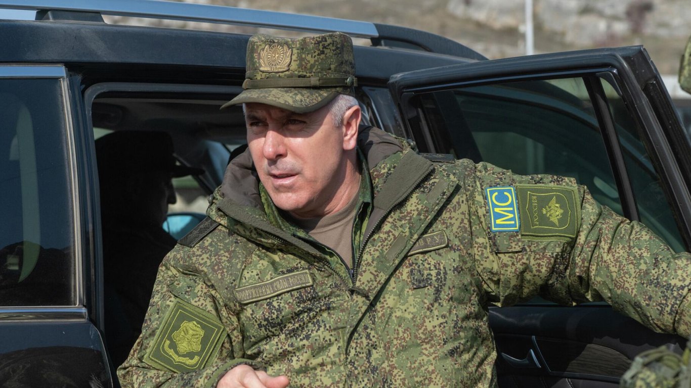 Британская разведка объяснила, что означают слухи об увольнении российского генерала Мурадова