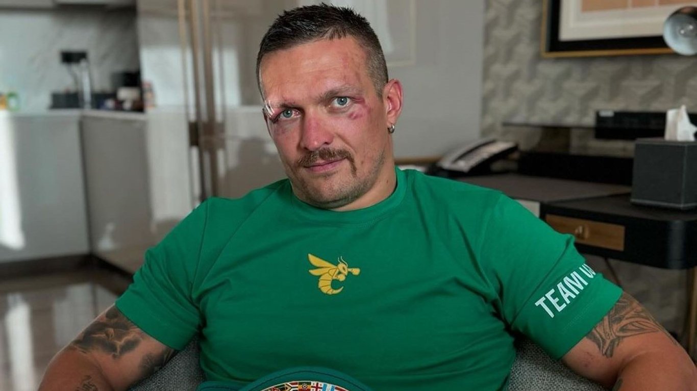 Александр Усик