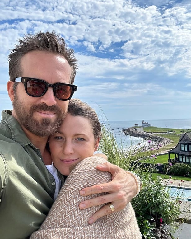 Райан Рейнольдс умилил нежным поздравлением Блейк Лайвли в ее день рождения - фото 1