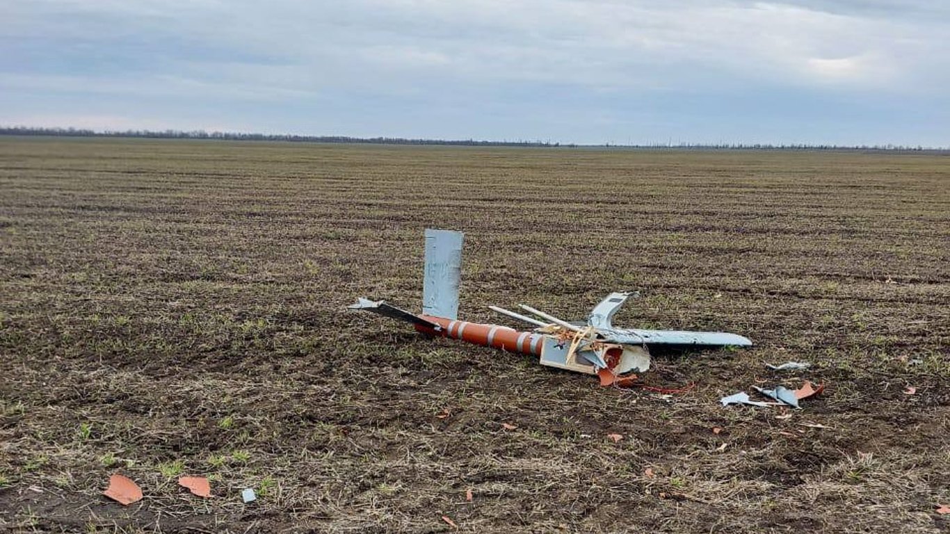 На Миколаївщині українські військові збили незвичайний ворожий дрон