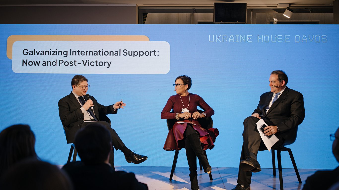 Спецпредставниця США у Давосі розповіла про три великі успіхи України