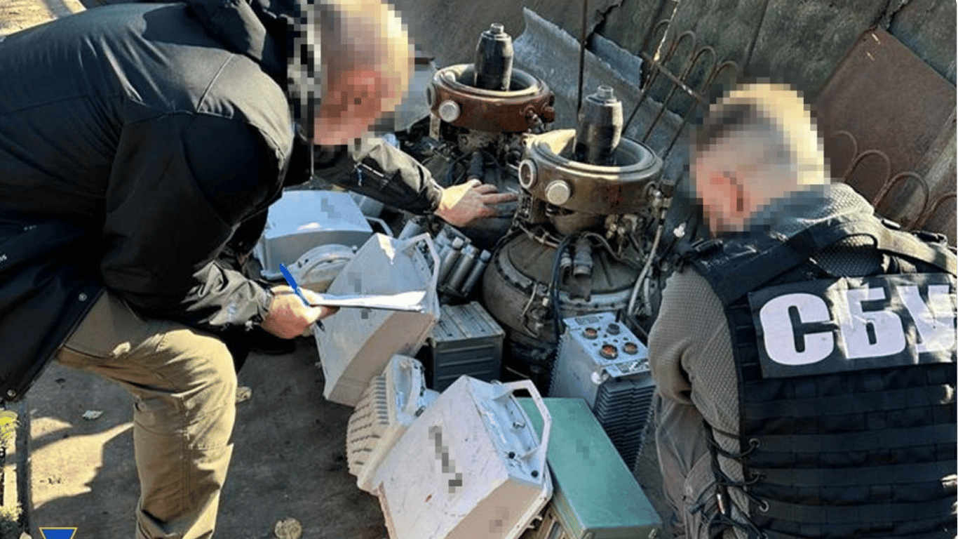 Чиновник Кропивницкого СИЗО пытался вывезти из Украины детали к Ми-8