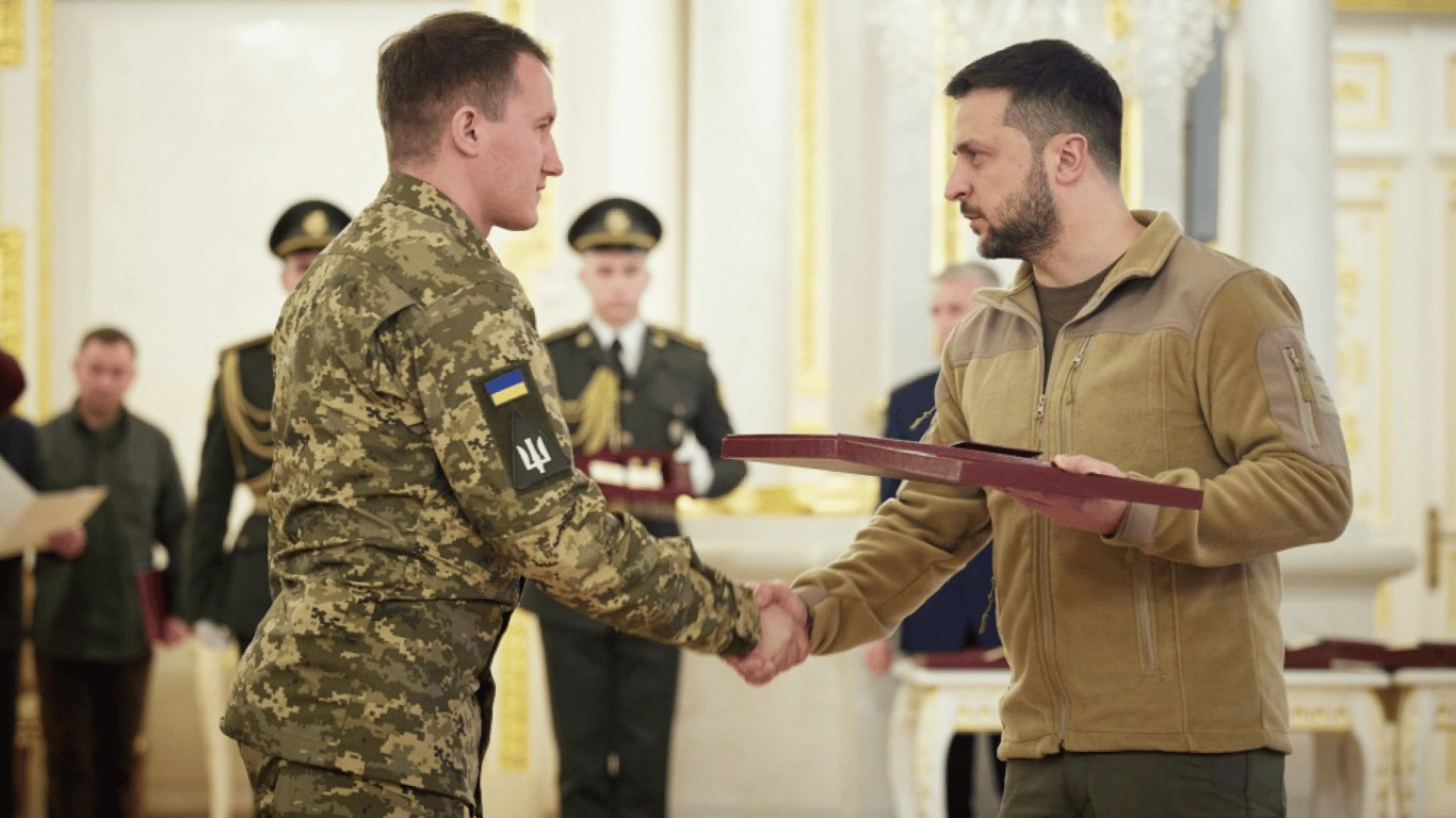 Скільки осіб стали Героями України у 2023 році — перелік нагороджених