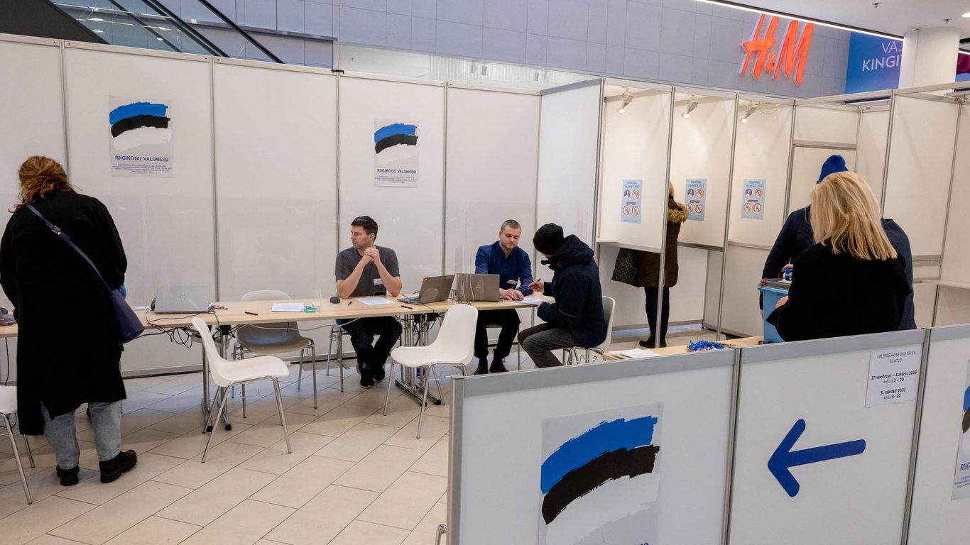 Эстония лишит права граждан РФ и Белоруси голосовать на местных выборах