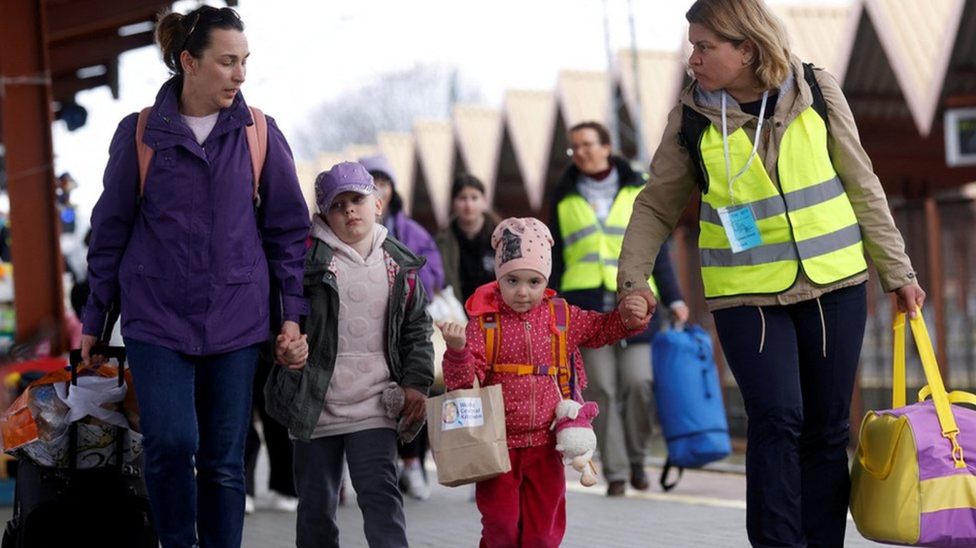 ЕС согласовал продолжение временной защиты для украинских беженцев