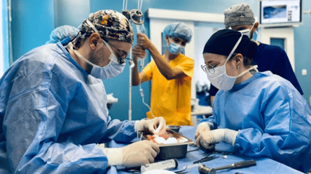Львовский центр трансплантологии рассказал об уникальных операциях, проведенных в 2023 году - 290x166