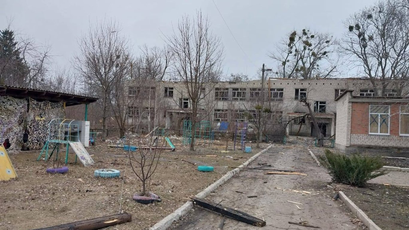 Россияне снова обстреляли населенные пункты Харьковщины — какие повреждения