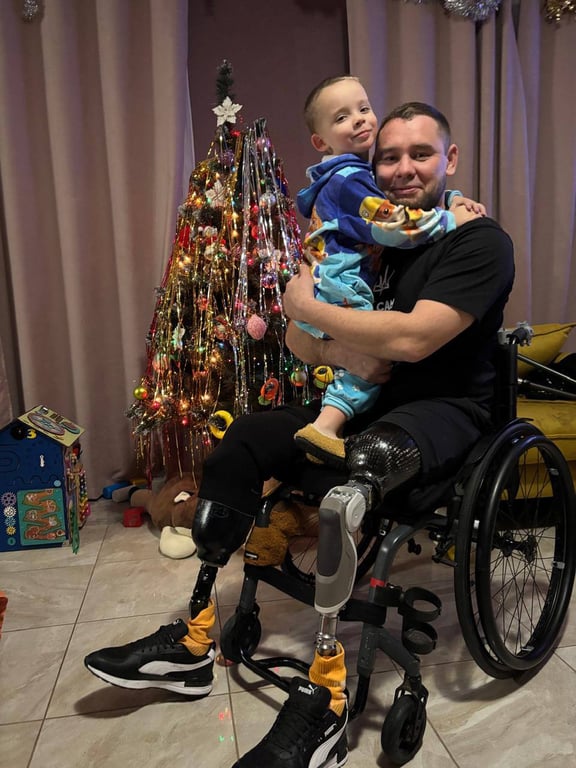 Ветеран ГУР МО "Наум" з сином 