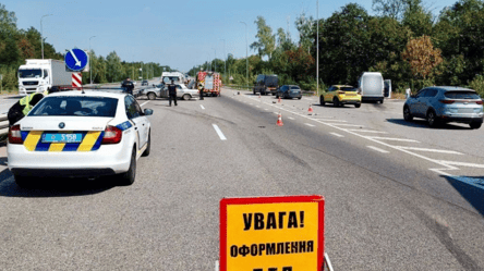 Во Львове нашли нетрезвого водителя, который стал виновником ДТП и скрылся - 290x166