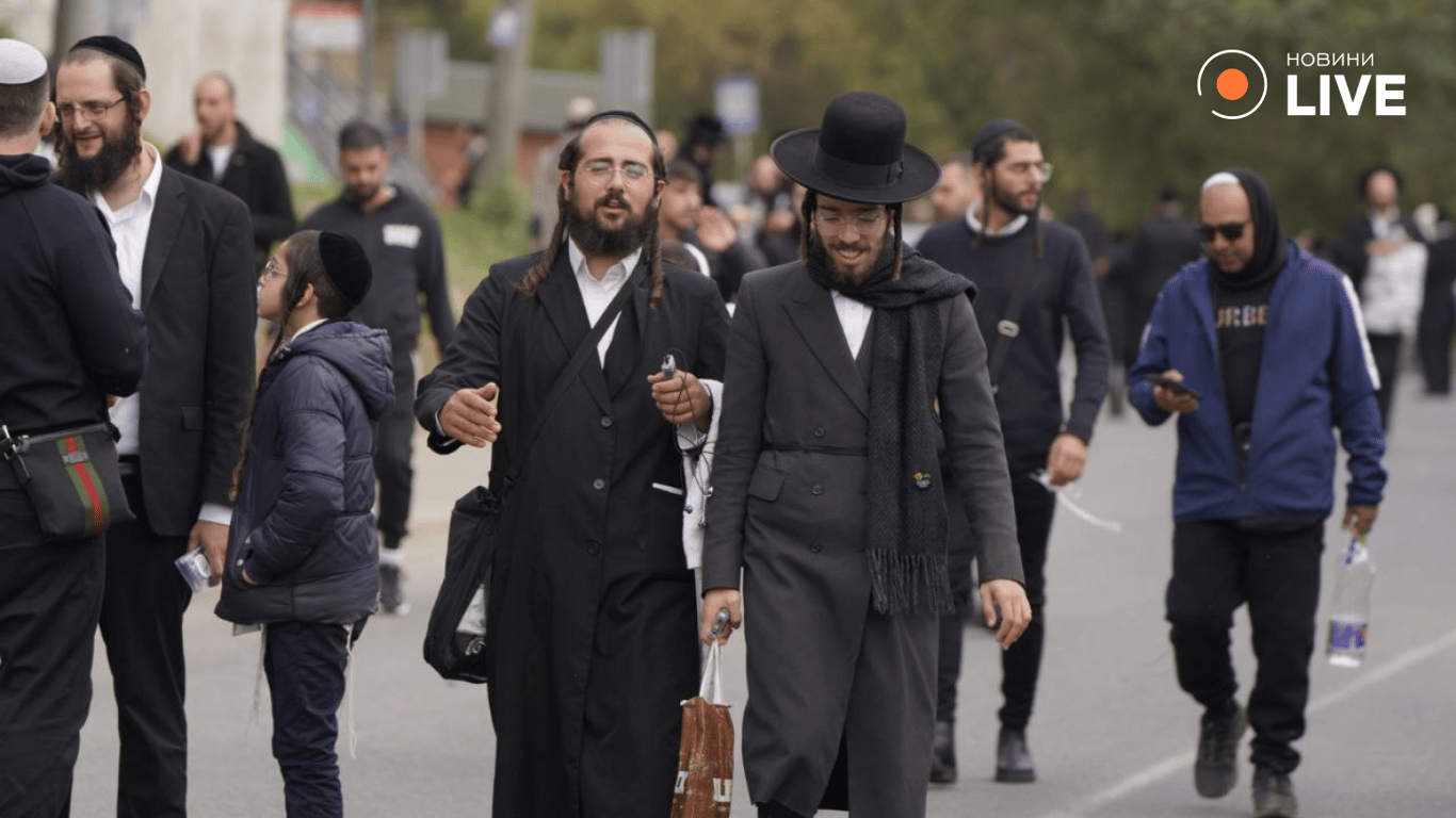 Hasidim in Uman — how many pilgrims came to the city