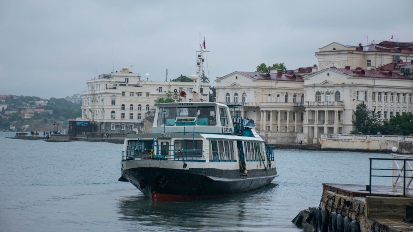В Севастополі заборонили рух морського транспорту: подробиці