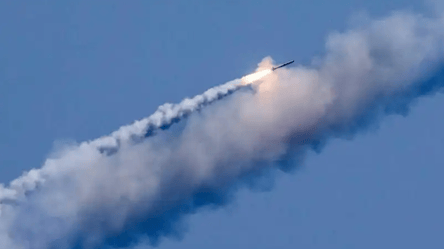 Окупанти запустили балістику з Криму — куди летять ракети - 285x160