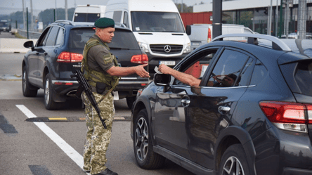 В ДПСУ пояснили, як медійники та артисти можуть виїхати за кордон - 285x160