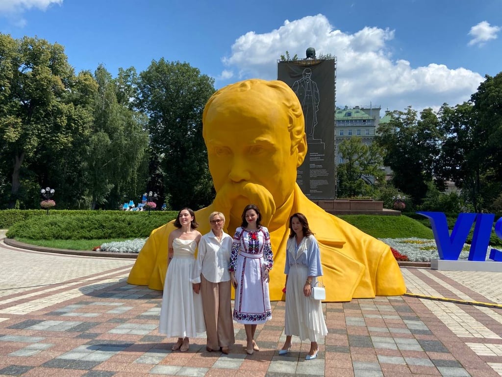 пам’ятник Кобзару