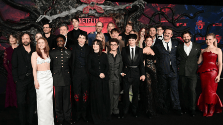 Акторка серіалу "Дивні дива" має українське коріння — хто вона - 285x160