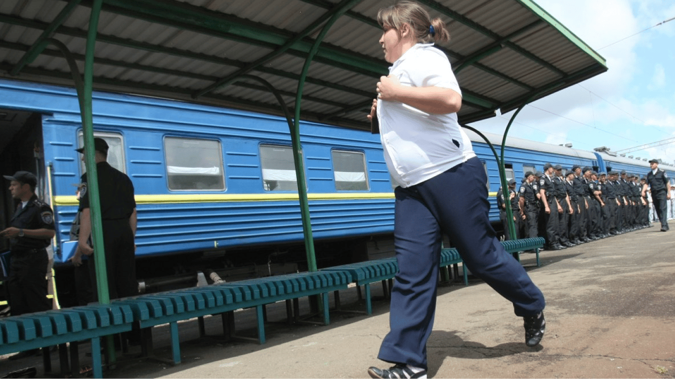 Порушення в поїздах Укрзалізниці — за що можуть оштрафувати пасажира у 2025