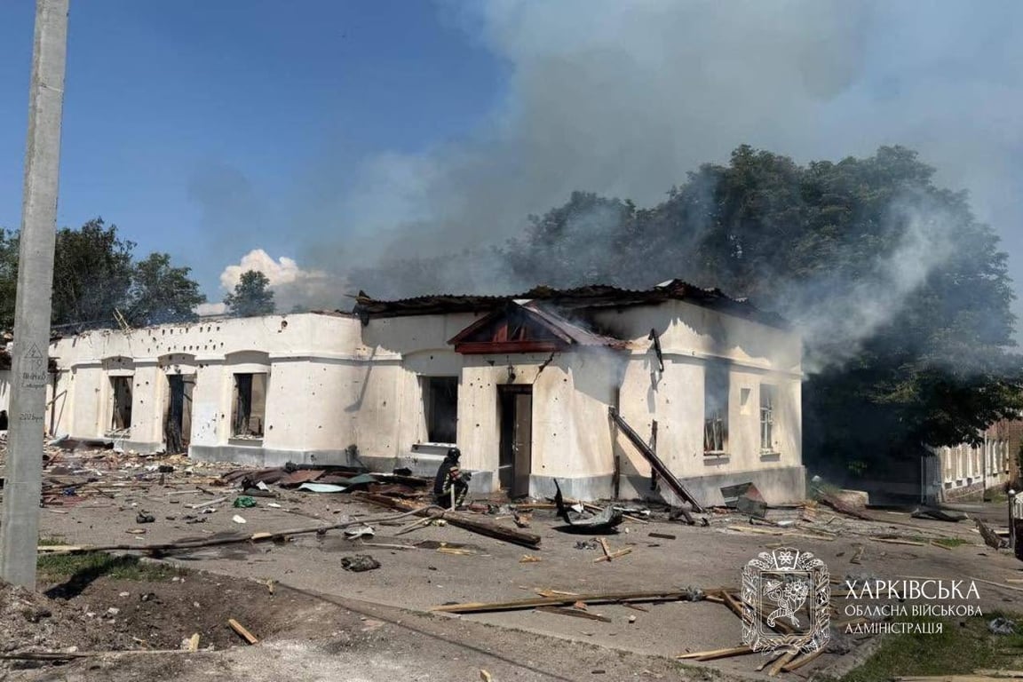 Зруйнована будівля на Харківщині