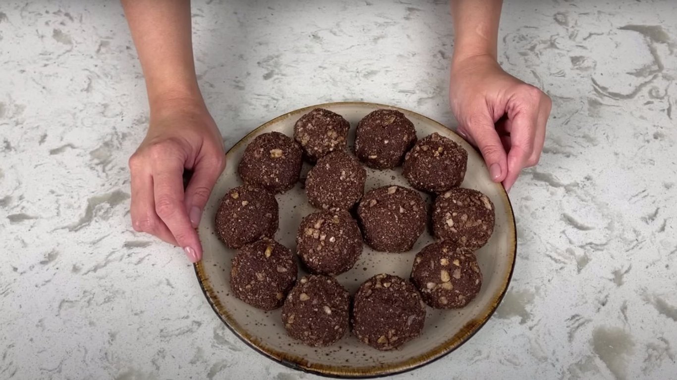 Шоколадные пирожные без выпекания, как в детстве — пошаговый рецепт с фото и видео