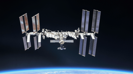 How long will astronauts live on ISS if the world's end happens? - 285x160