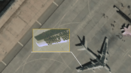 Росіяни розвеселили соцмережі "надійним" захистом своїх Ту-95 від дронів - 285x160