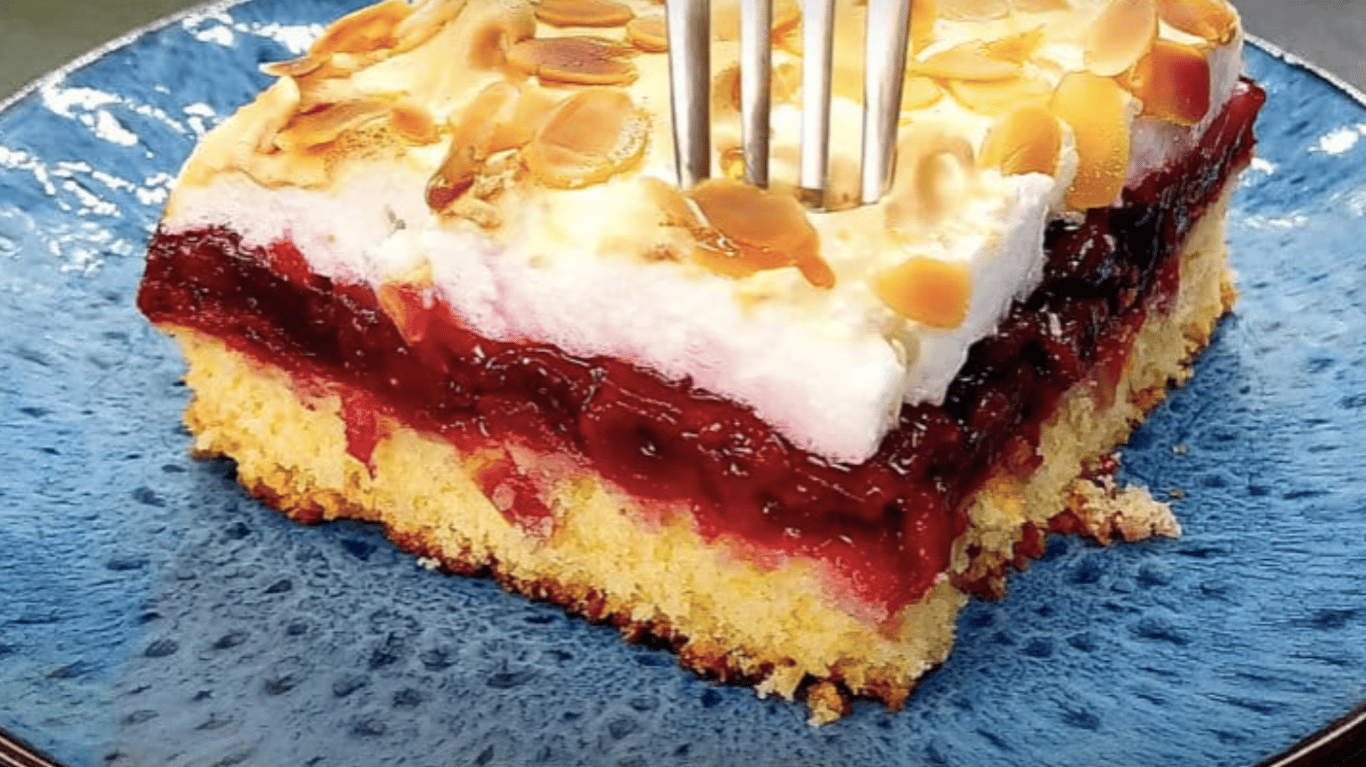 смачний рецепт пирога з вишнями з меренгою