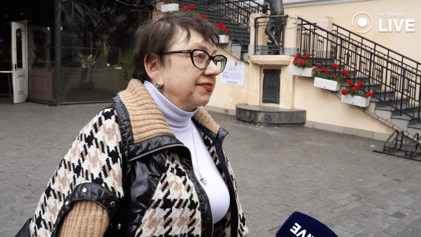 Місцева жителька Олена про те як вирішити скандали