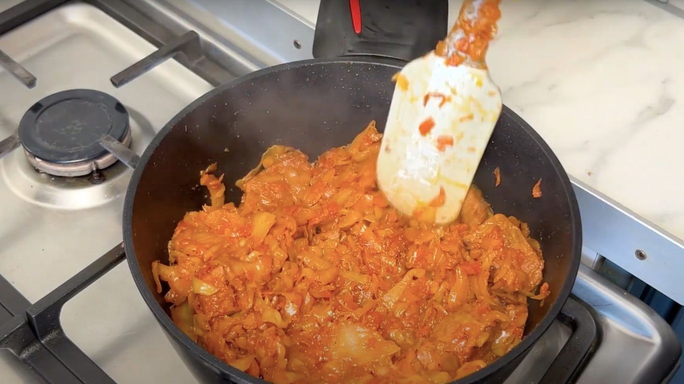 рецепт тушеной капуста с мясом