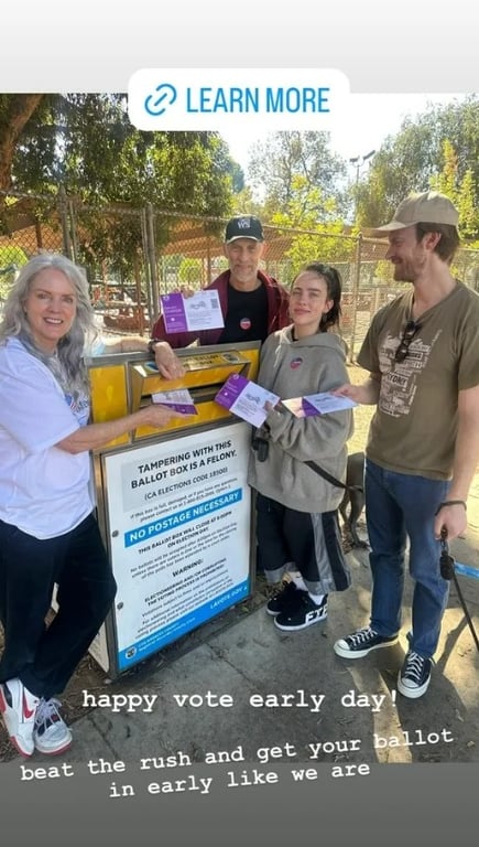 Вибори в США — як відомі зірки закликають громадян голосувати - фото 1