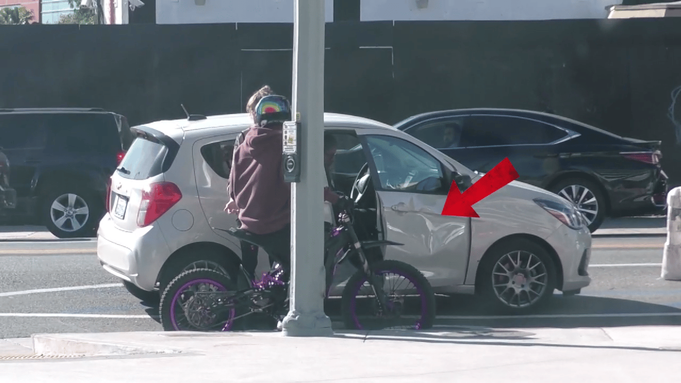 Пакс Джоли-Питт попал в ДТП