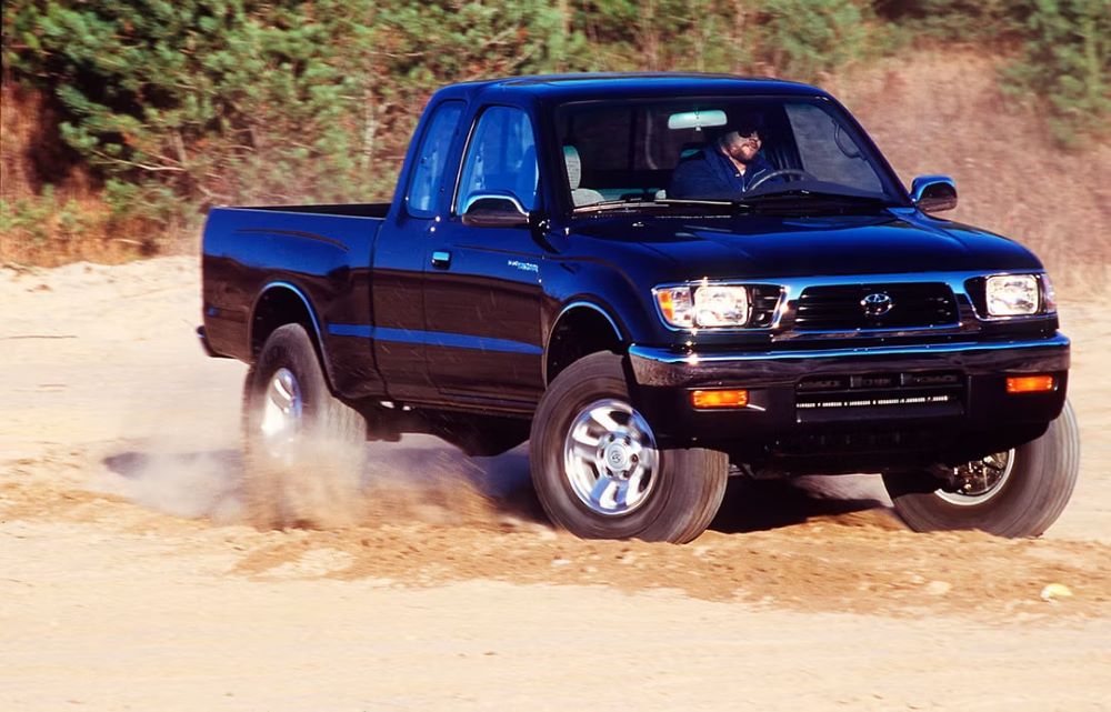 Три вечных внедорожника Toyota, которые можно купить в США за копейки - фото 3