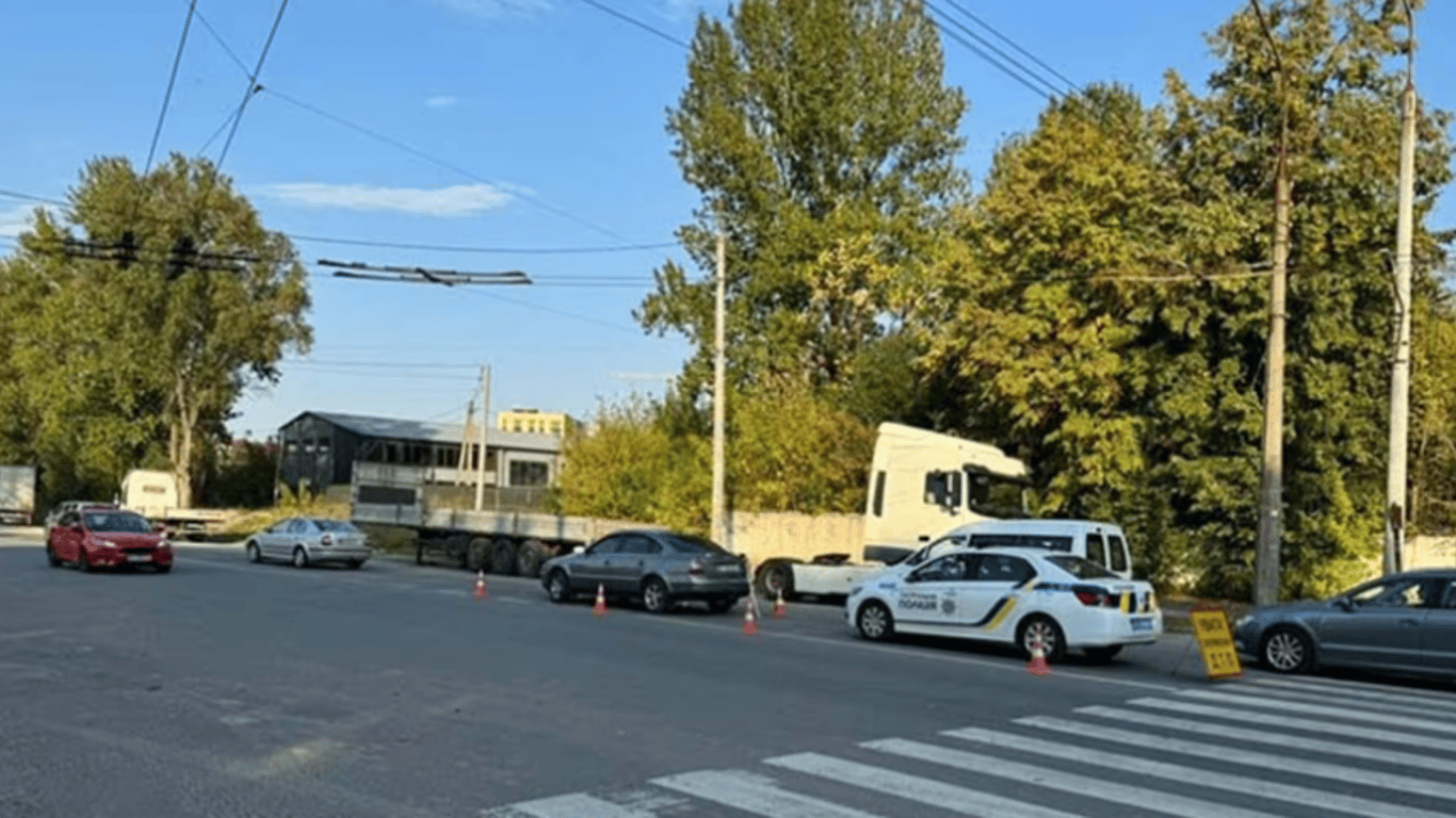 У Тернополі водійка збила 13-річного хлопчика на велосипеді