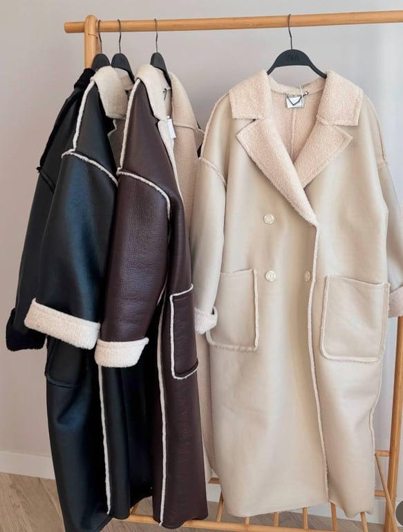 Довга дублянка додасть кожному образу завершального штриху