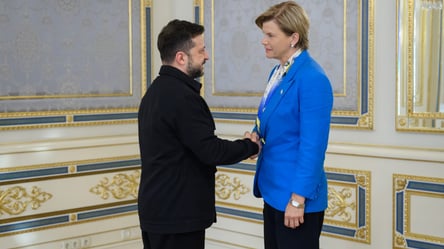 Зеленський зустрівся з главою МЗС Латвії та обговорив ППО і євроінтеграцію України - 304x171