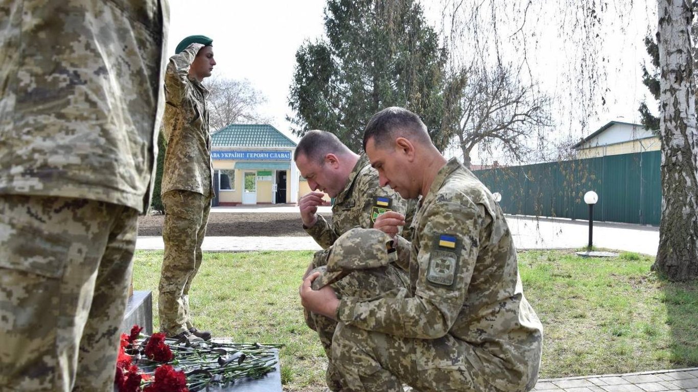 В Ізмаїлі вшанували загиблих 15 років тому прикордонників