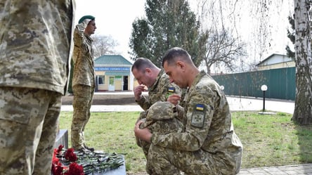 В Ізмаїлі вшанували загиблих 15 років тому прикордонників - 285x160