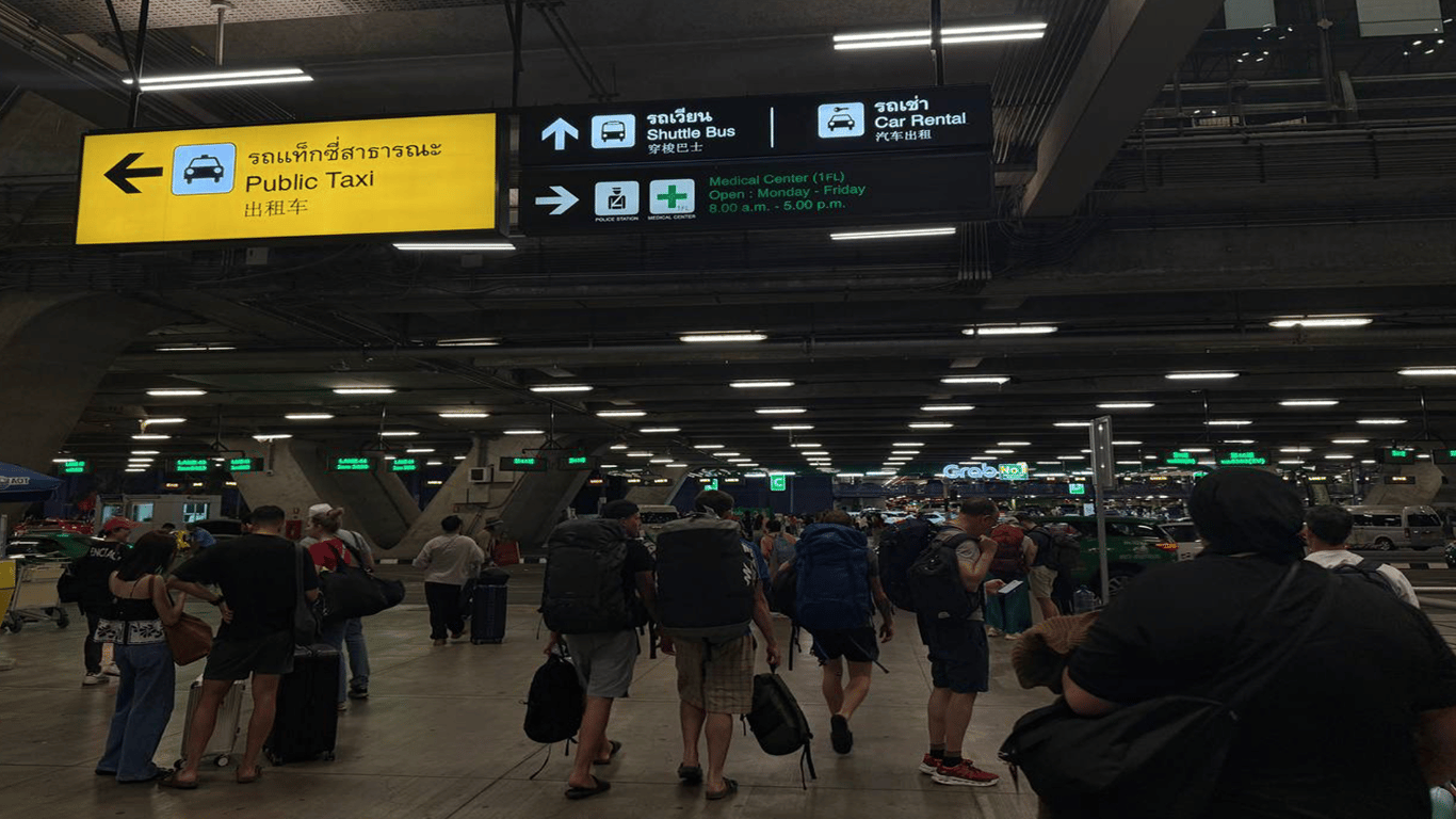 Авиакомпания потеряла чемодан: алгоритм действий для пассажиров